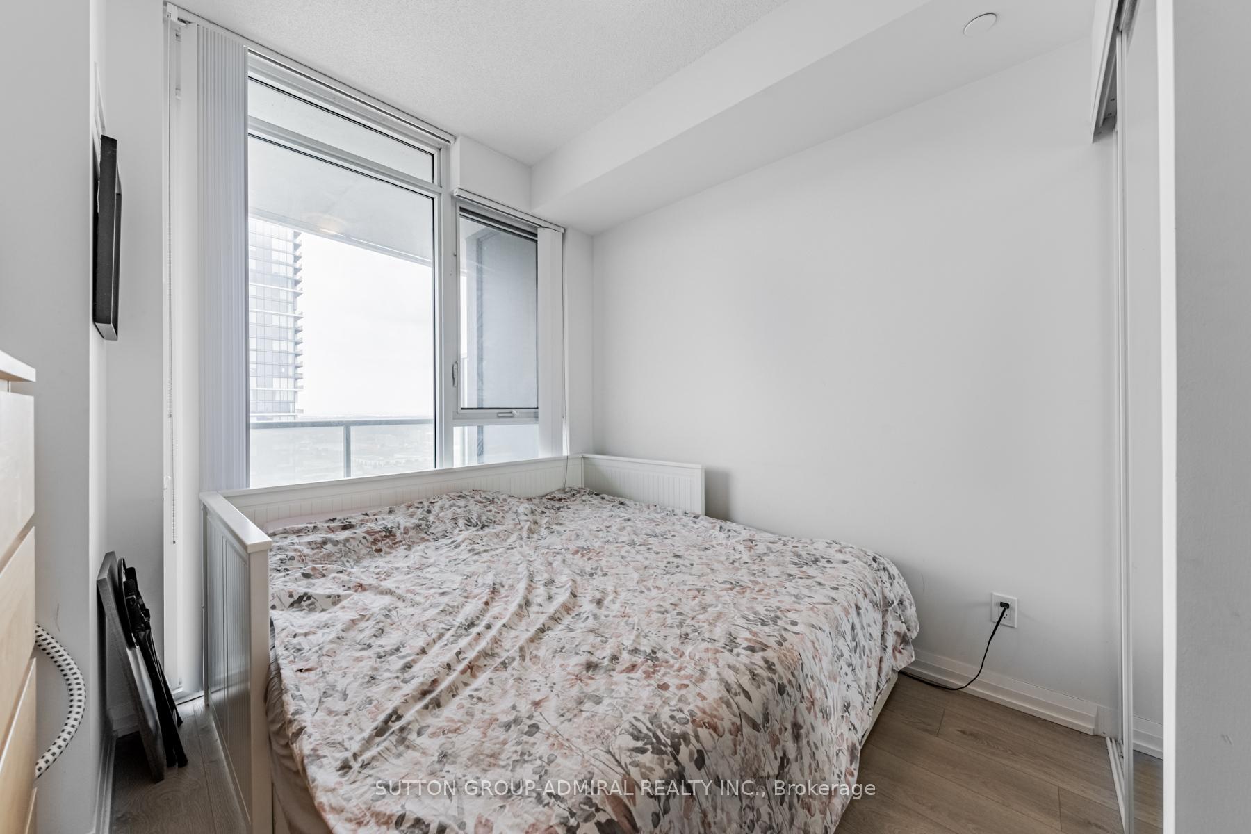 Photo 7 of Unit 2812, 7895 Jane Street, Vaughan, Concord — HOMEH