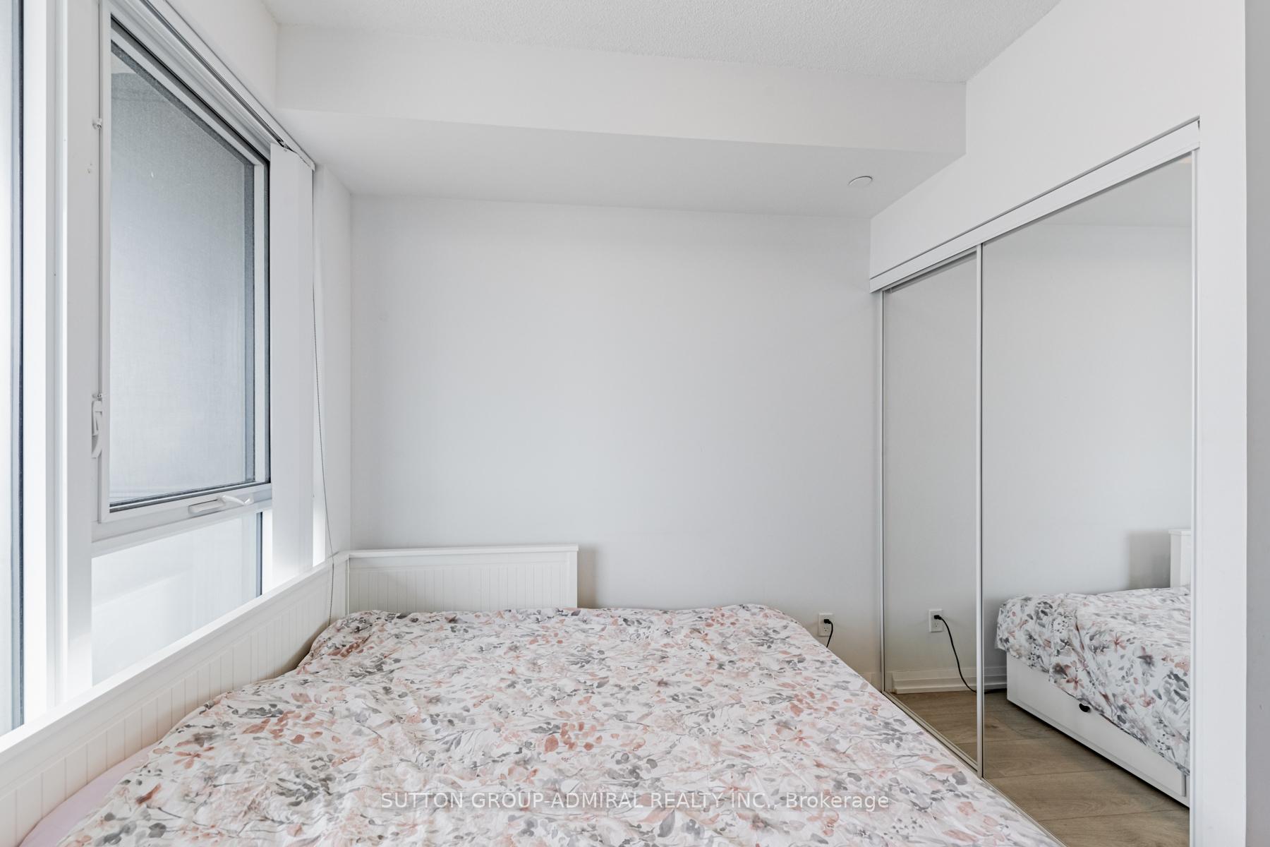 Photo 9 of Unit 2812, 7895 Jane Street, Vaughan, Concord — HOMEH