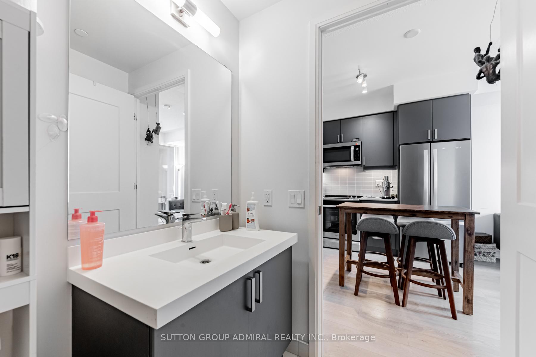 Photo 18 of Unit 2812, 7895 Jane Street, Vaughan, Concord — HOMEH