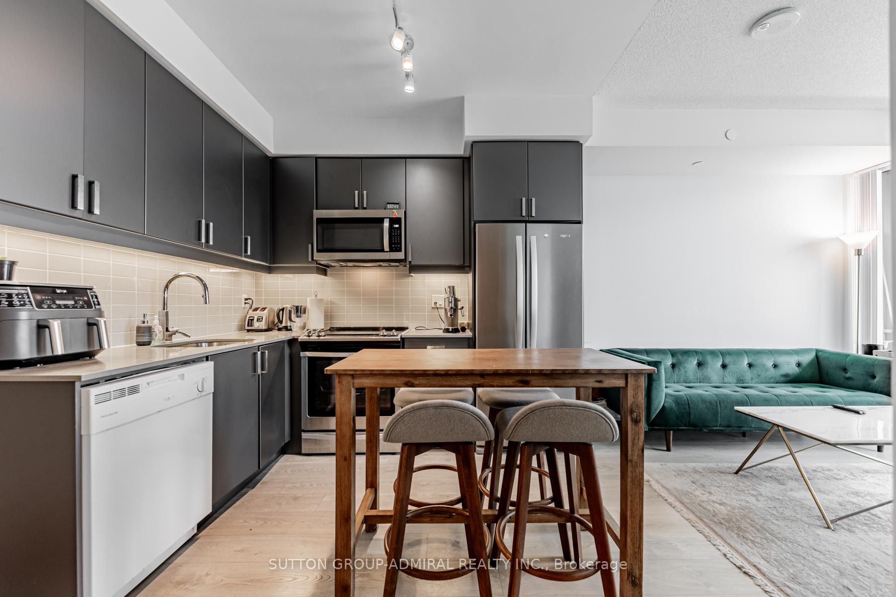 Photo 19 of Unit 2812, 7895 Jane Street, Vaughan, Concord — HOMEH