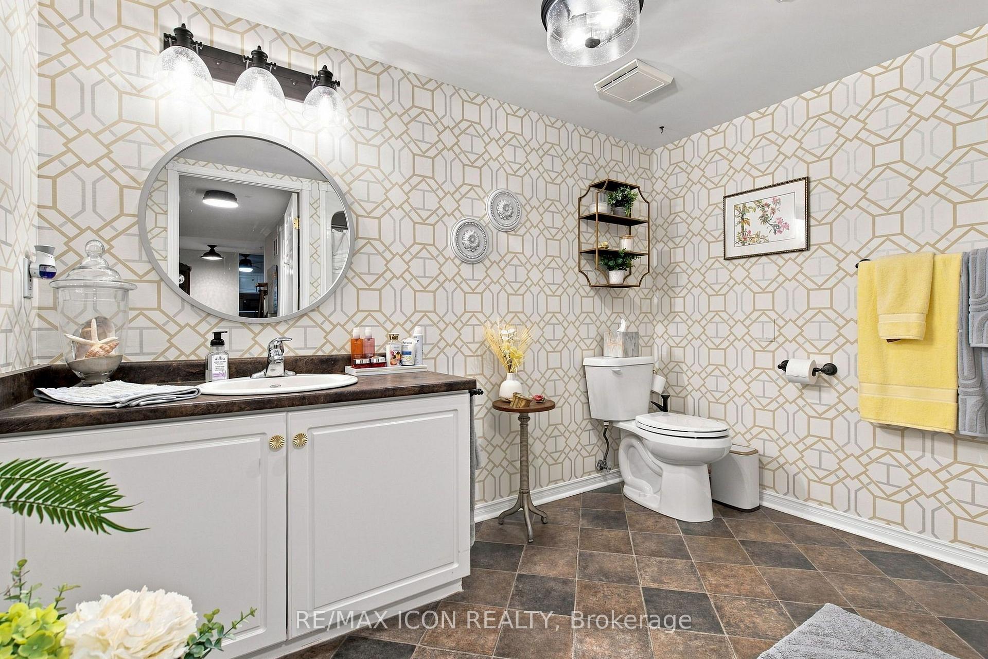 Photo 22 of Unit 327, 511 Gainsborough Road, London, North F — HOMEH