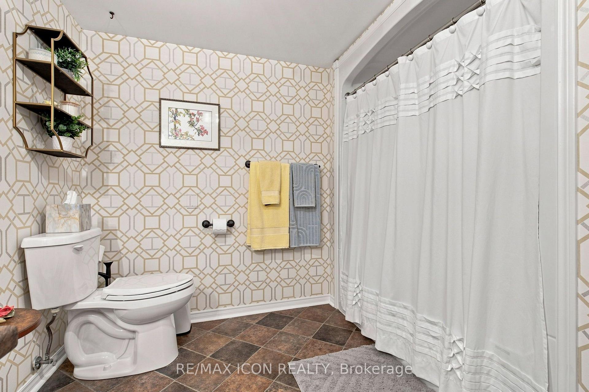 Photo 23 of Unit 327, 511 Gainsborough Road, London, North F — HOMEH