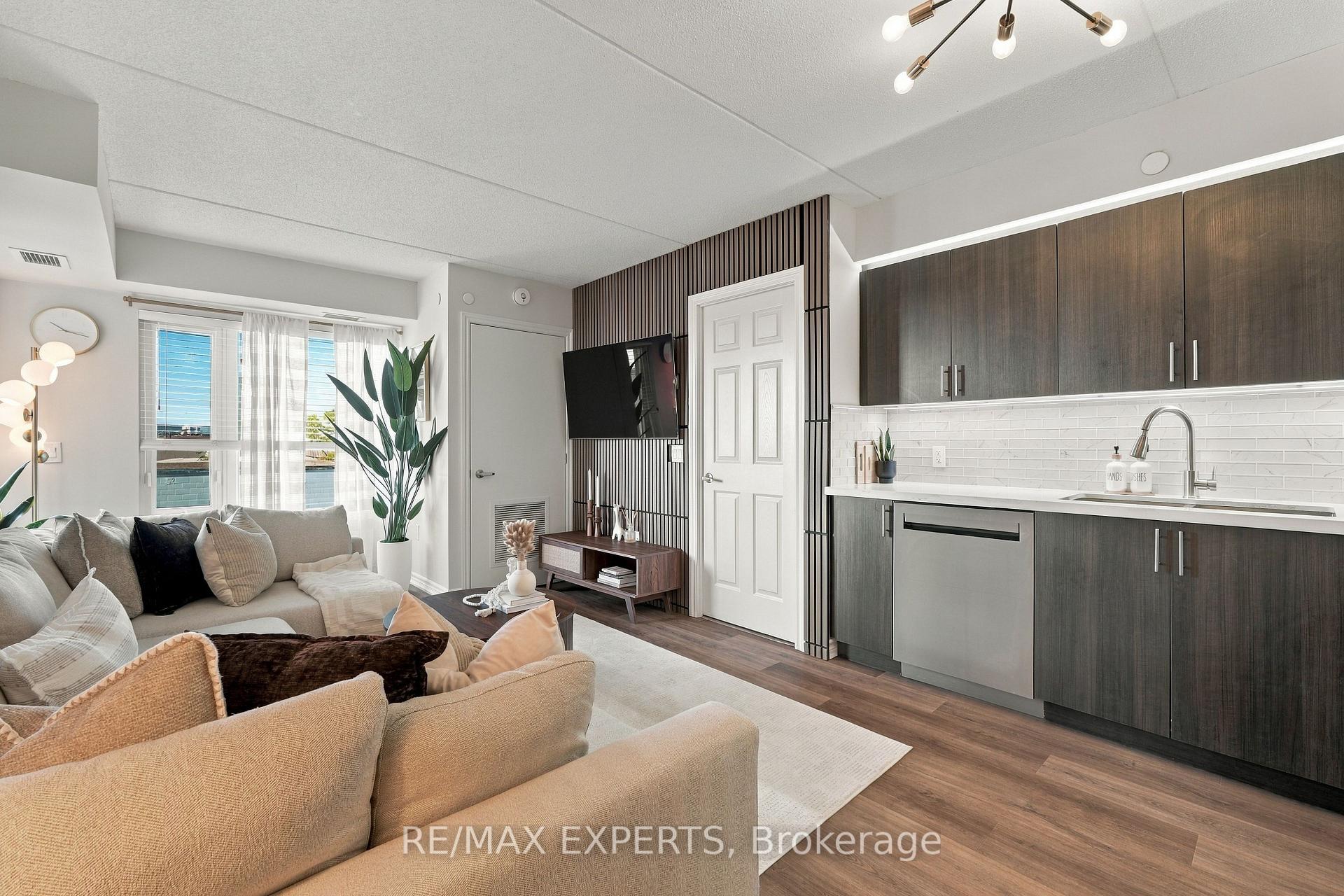 Photo 8 of 716 Main Street, Milton, Timberlea — HOMEH