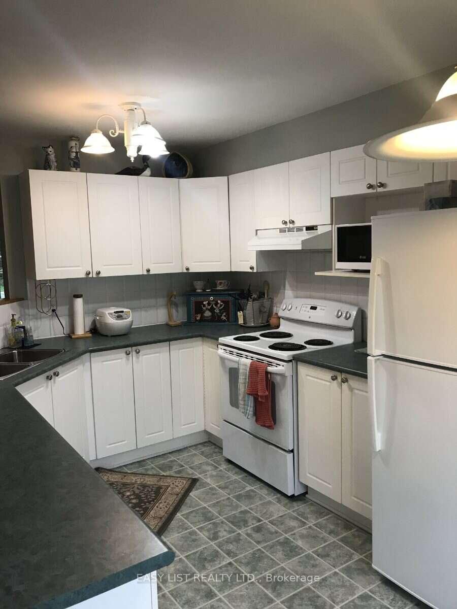 Photo 10 of 1480 Bonneville Crescent, Ottawa, Orleans/Sunridge — HOMEH