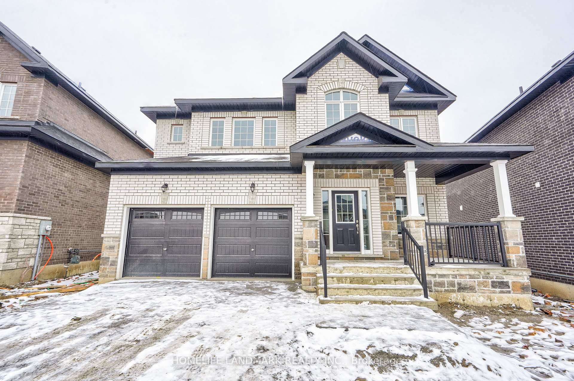 Photo 3 of 11 dawn blossom Drive, Georgina, Keswick South — HOMEH