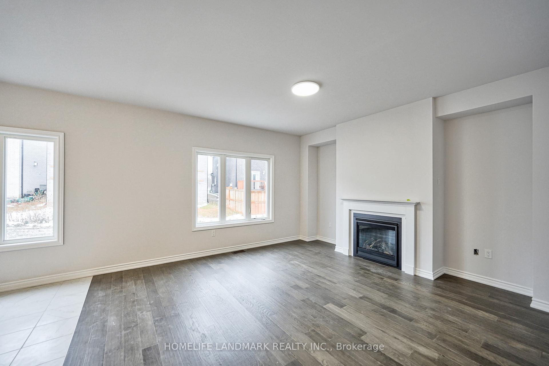 Photo 12 of 11 dawn blossom Drive, Georgina, Keswick South — HOMEH