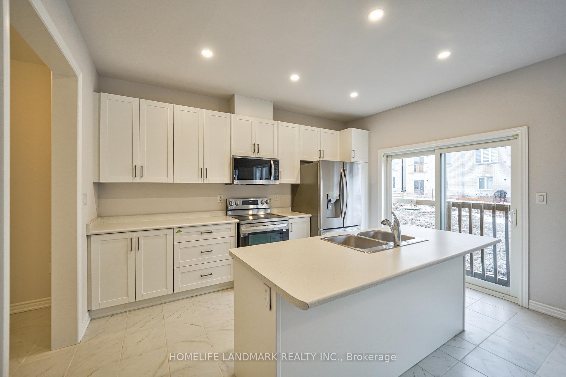 Photo 19 of 11 dawn blossom Drive, Georgina, Keswick South — HOMEH