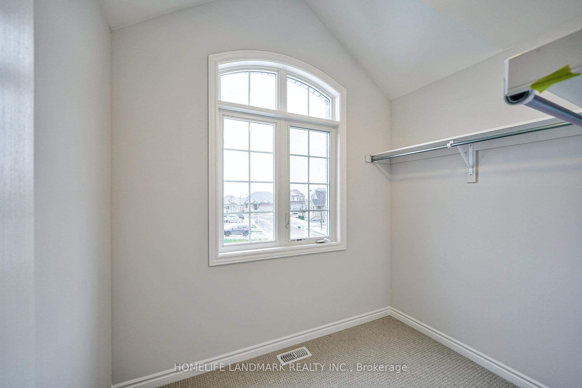 Photo 39 of 11 dawn blossom Drive, Georgina, Keswick South — HOMEH