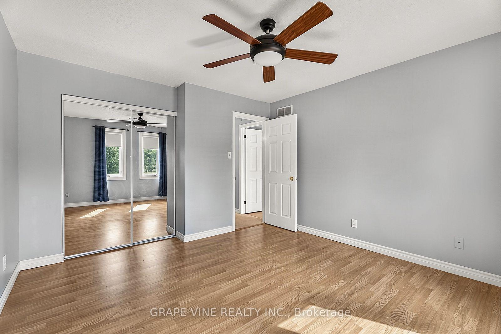 Photo 38 of 1715 Cara Crescent, Ottawa, Fallingbrook/Pineridge — HOMEH