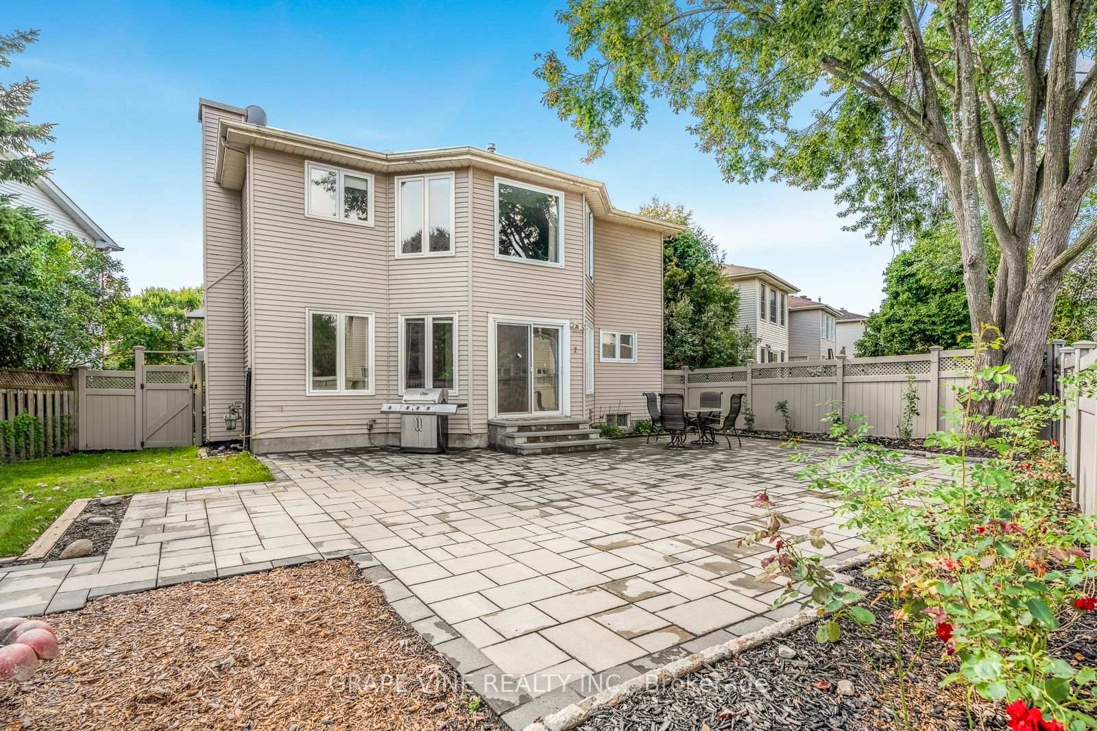 Photo 46 of 1715 Cara Crescent, Ottawa, Fallingbrook/Pineridge — HOMEH