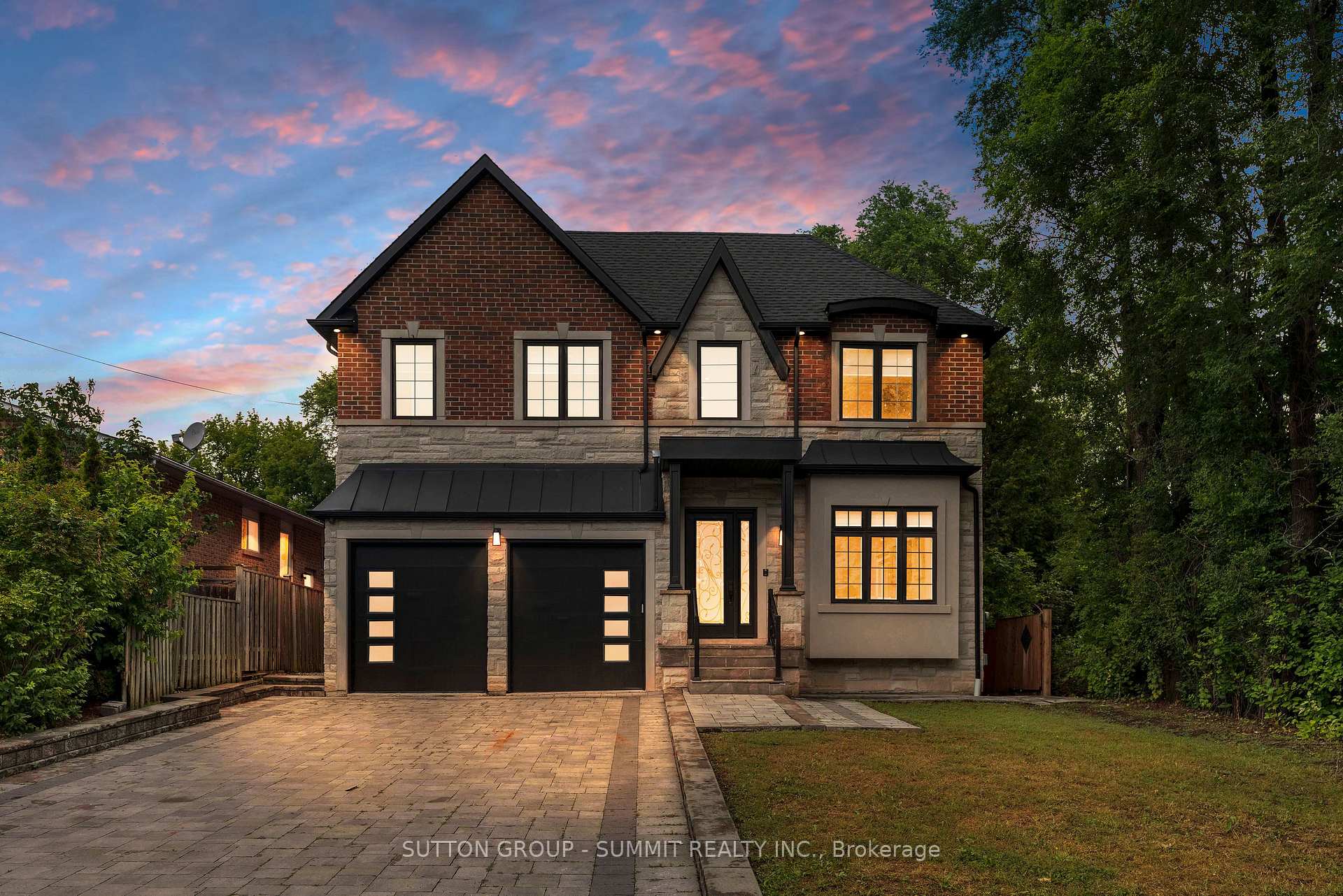 Photo 1 of 832 Sheppard Avenue, Pickering, Woodlands — HOMEH