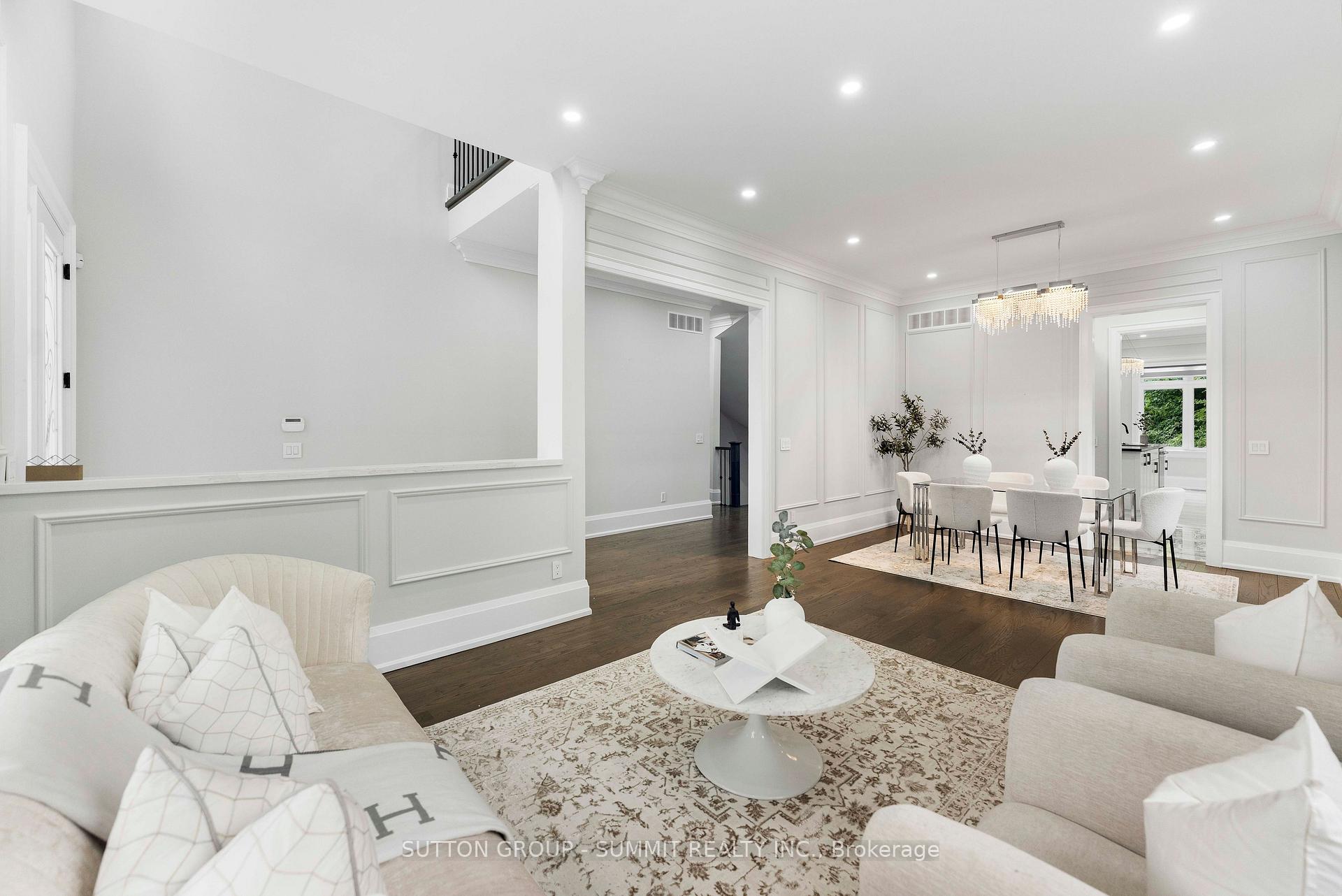 Photo 6 of 832 Sheppard Avenue, Pickering, Woodlands — HOMEH