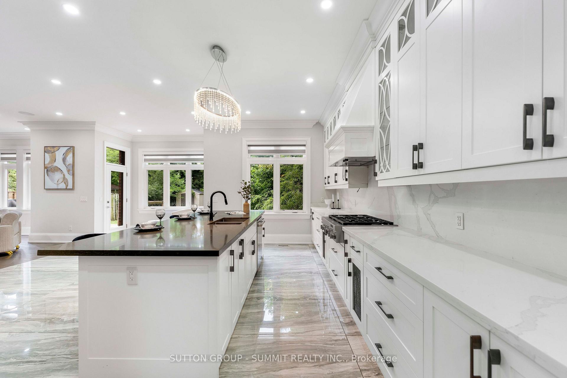Photo 8 of 832 Sheppard Avenue, Pickering, Woodlands — HOMEH
