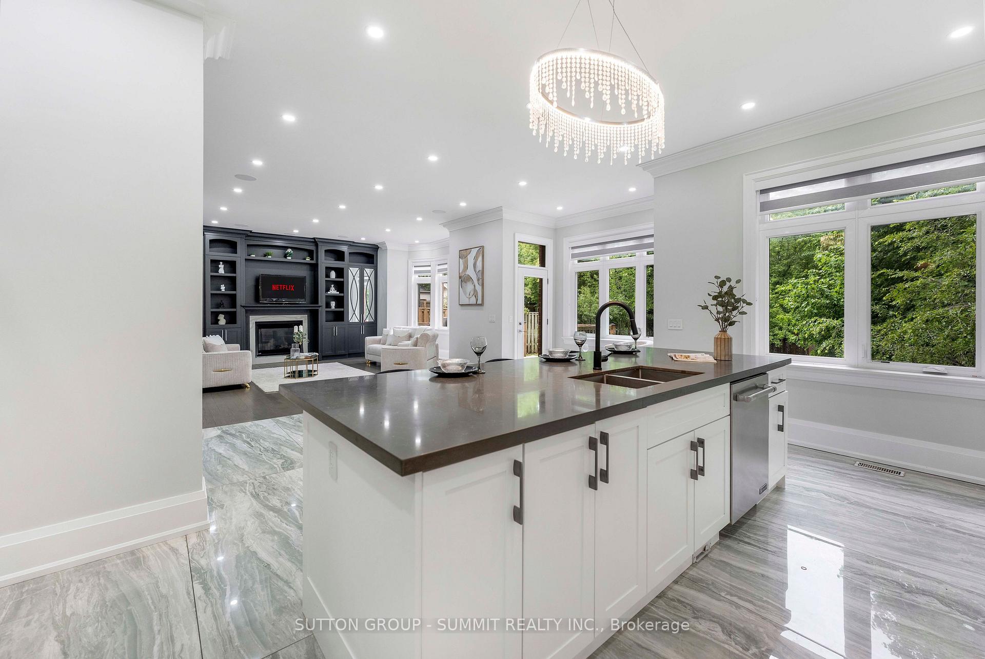 Photo 10 of 832 Sheppard Avenue, Pickering, Woodlands — HOMEH