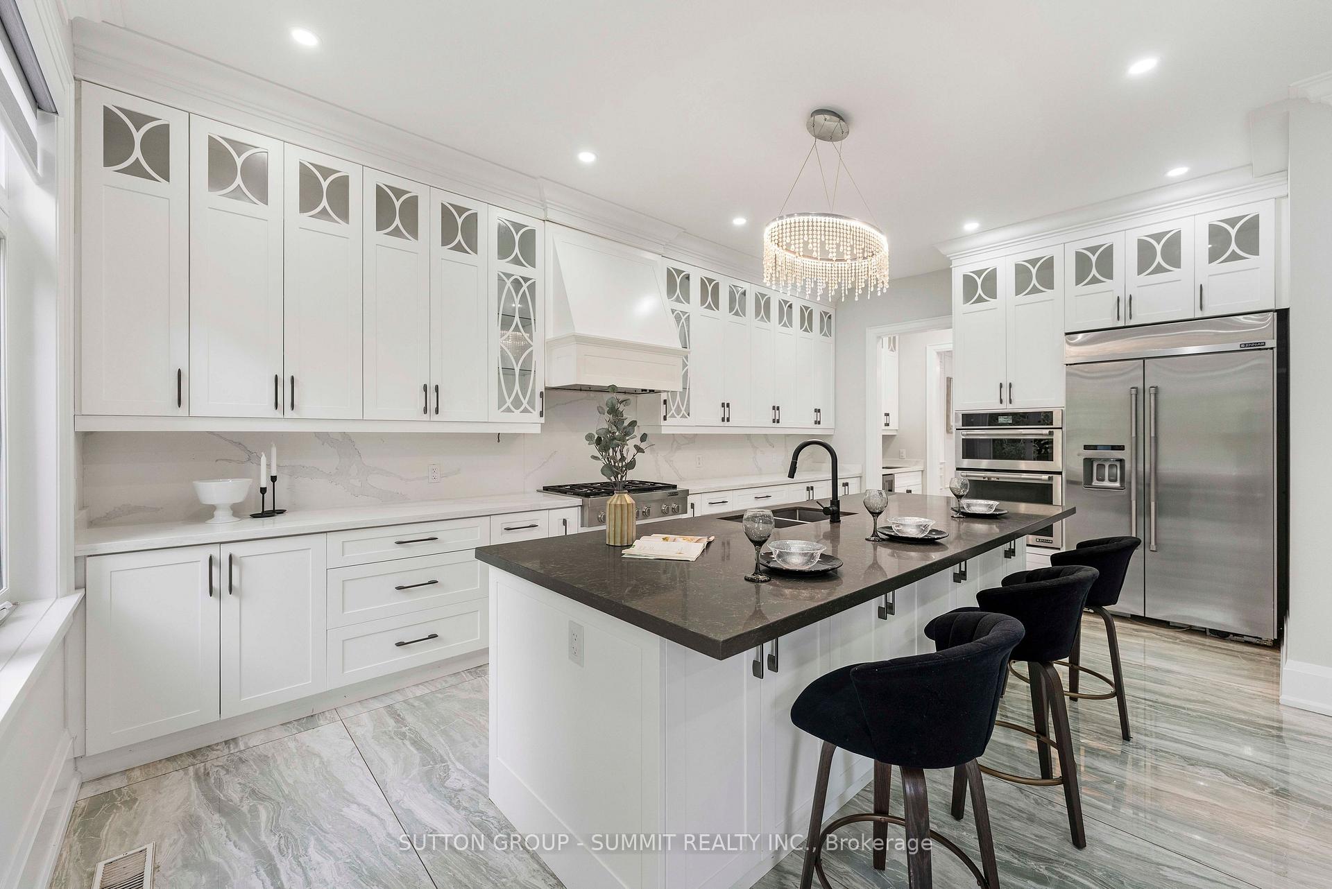 Photo 11 of 832 Sheppard Avenue, Pickering, Woodlands — HOMEH
