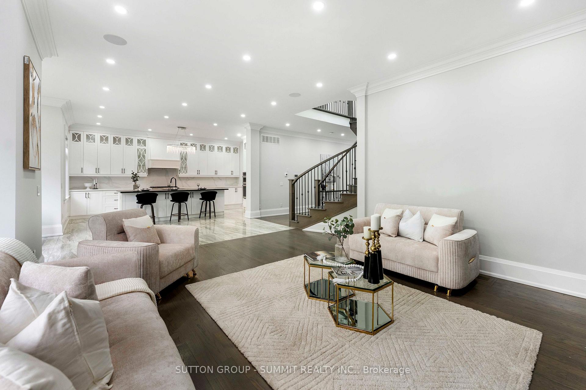 Photo 14 of 832 Sheppard Avenue, Pickering, Woodlands — HOMEH