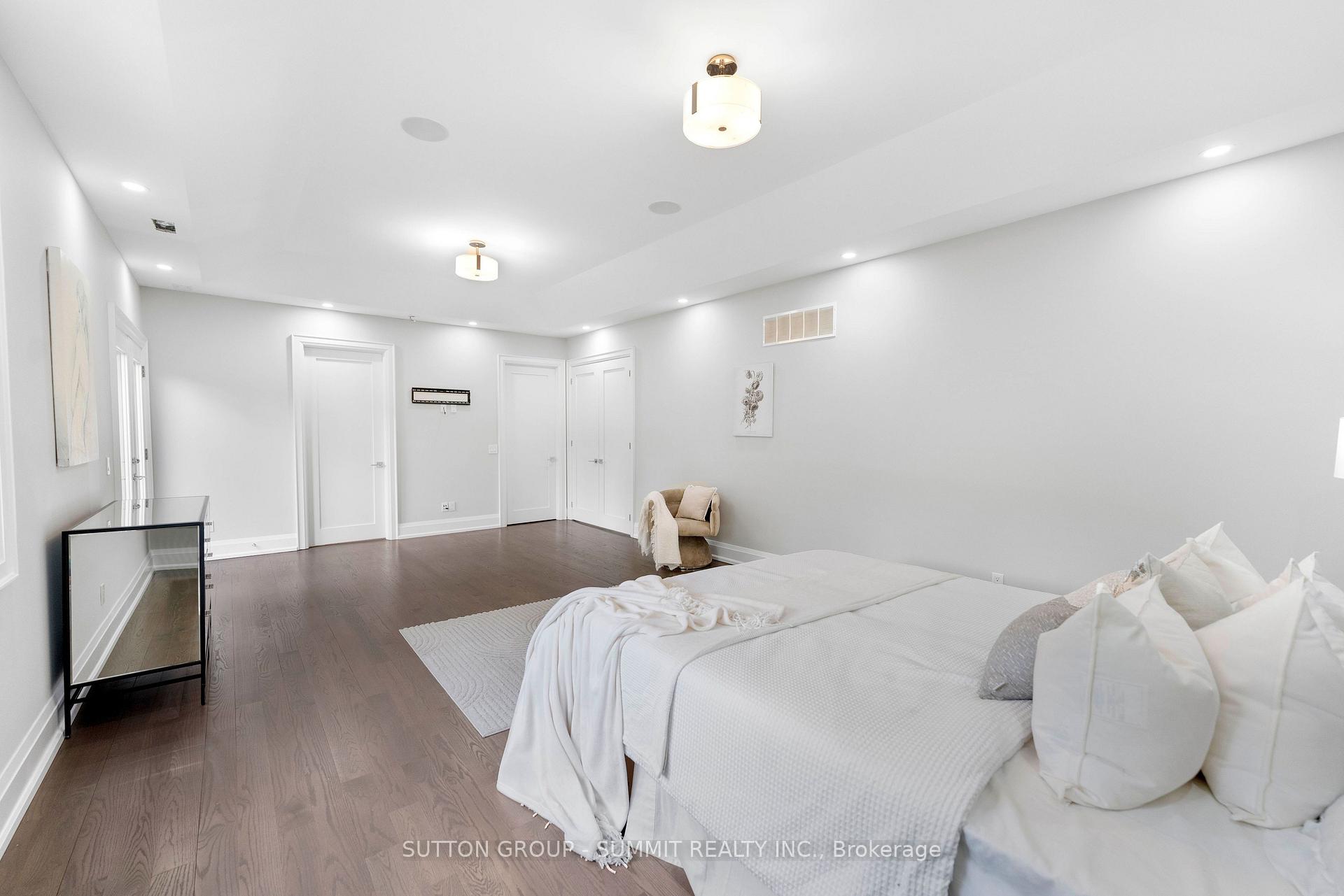Photo 24 of 832 Sheppard Avenue, Pickering, Woodlands — HOMEH