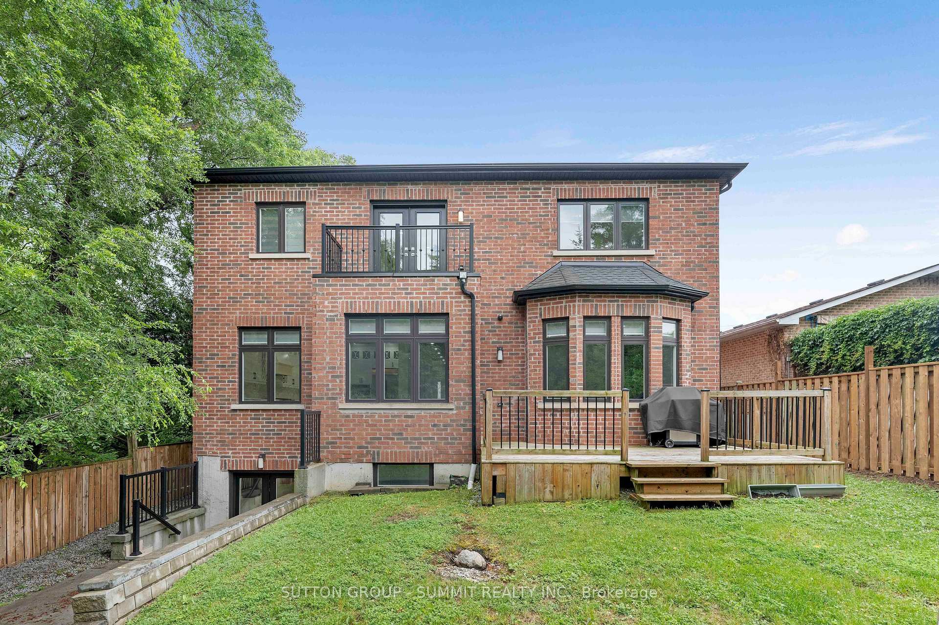 Photo 47 of 832 Sheppard Avenue, Pickering, Woodlands — HOMEH