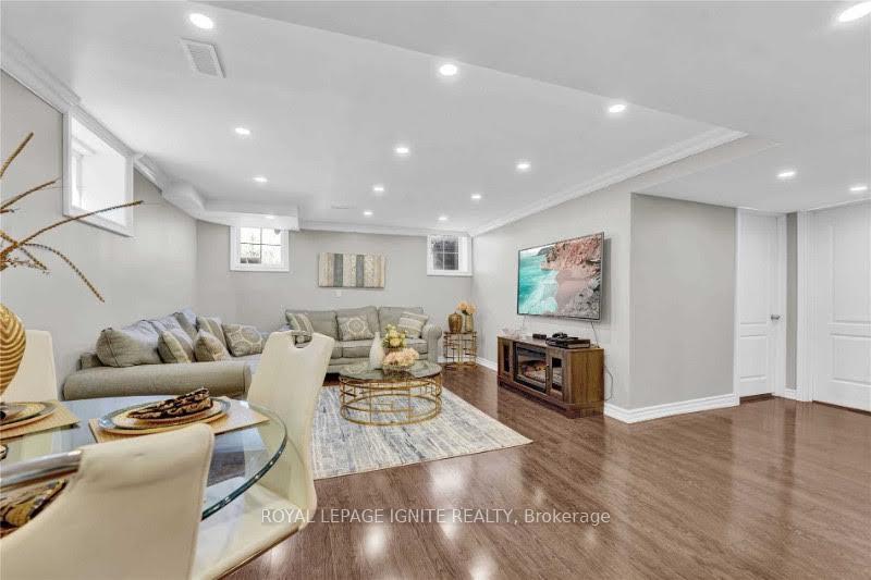 Photo 2 of Unit Basement, 2420 Moonlight Crescent, Pickering, Rural Pickering — HOMEH