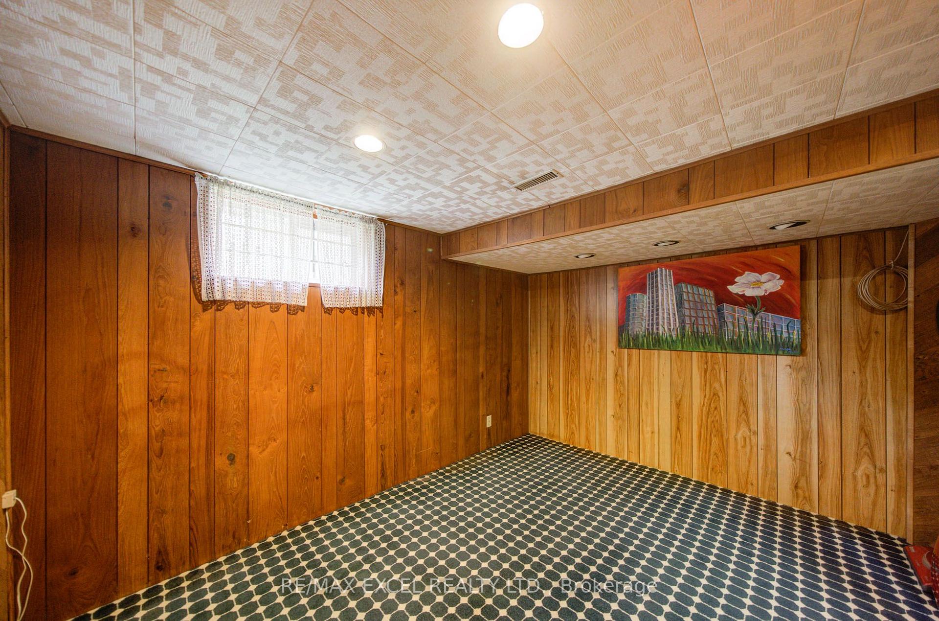 Photo 37 of 81 Amanda Drive, Scarborough, Agincourt North — HOMEH