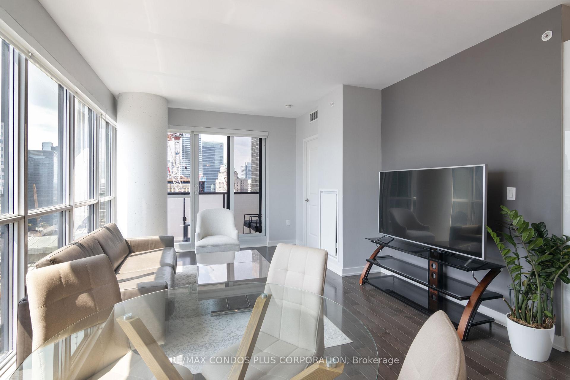 Photo 20 of Unit 2702, 1 The Esplanade, Toronto, Waterfront Communities — HOMEH