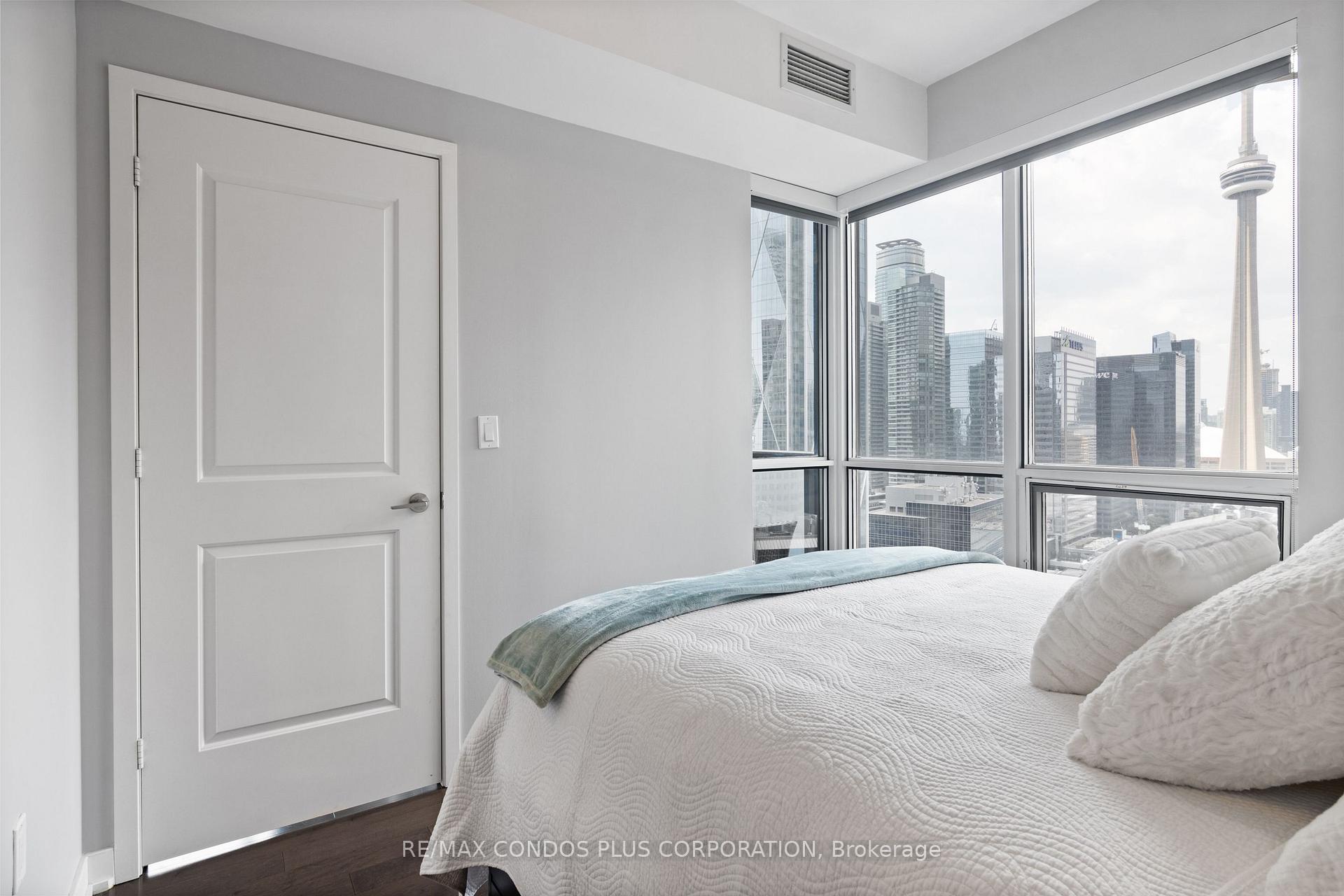 Photo 25 of Unit 2702, 1 The Esplanade, Toronto, Waterfront Communities — HOMEH