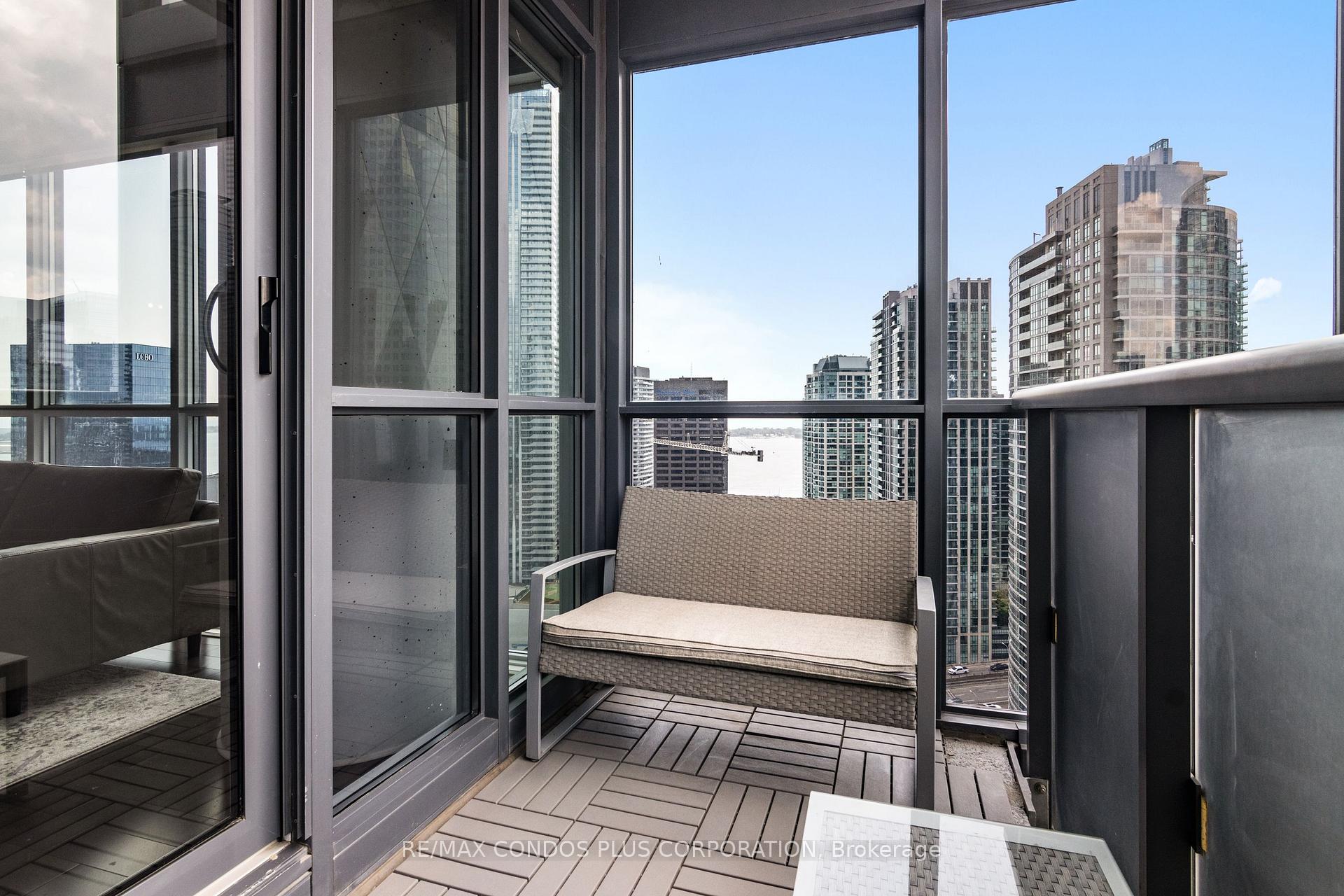 Photo 28 of Unit 2702, 1 The Esplanade, Toronto, Waterfront Communities — HOMEH