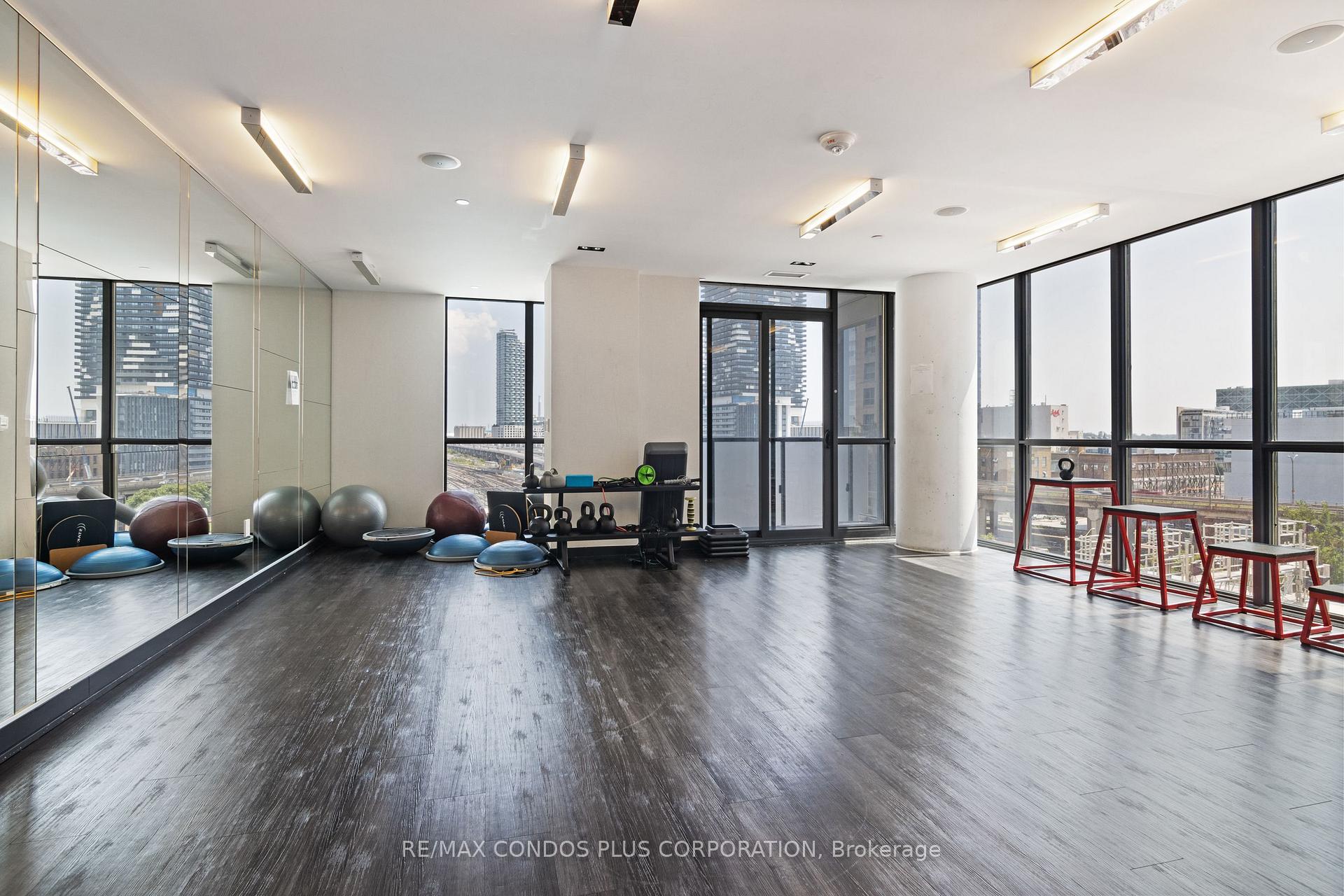 Photo 38 of Unit 2702, 1 The Esplanade, Toronto, Waterfront Communities — HOMEH