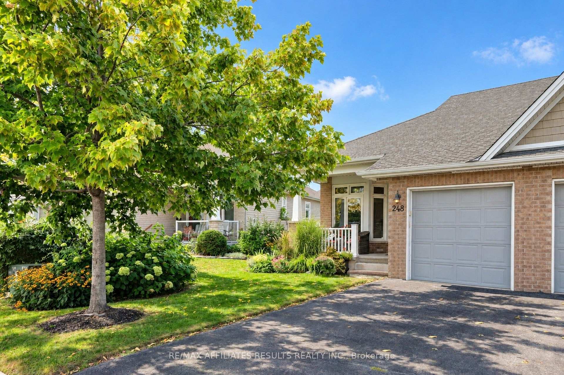 Photo 2 of 248 Bulrush Crescent, Ottawa, Blossom Park/Kemp Park/Findlay Creek — HOMEH