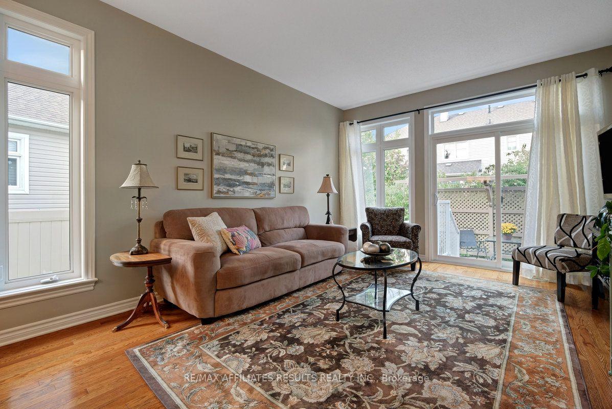 Photo 5 of 248 Bulrush Crescent, Ottawa, Blossom Park/Kemp Park/Findlay Creek — HOMEH
