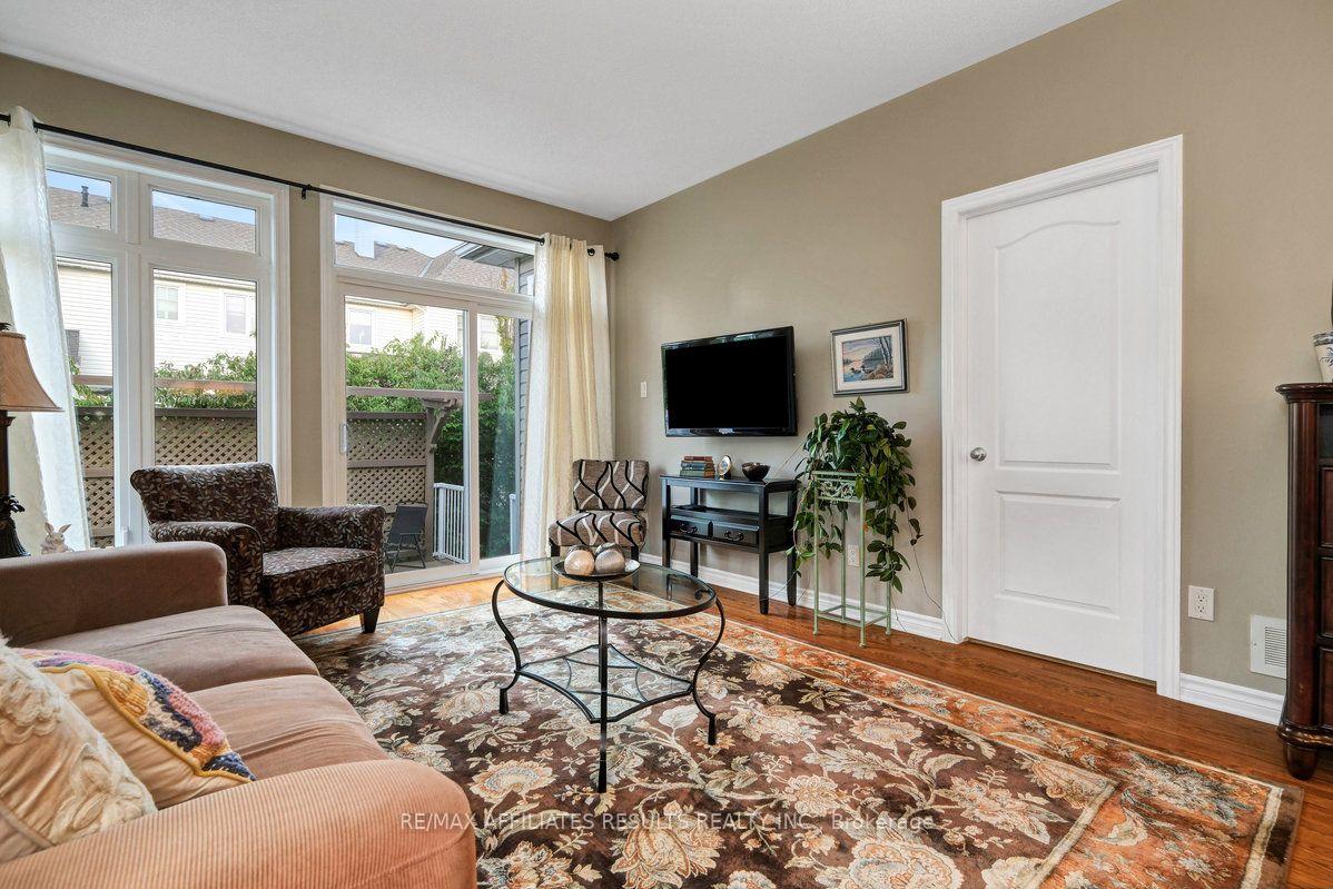 Photo 6 of 248 Bulrush Crescent, Ottawa, Blossom Park/Kemp Park/Findlay Creek — HOMEH