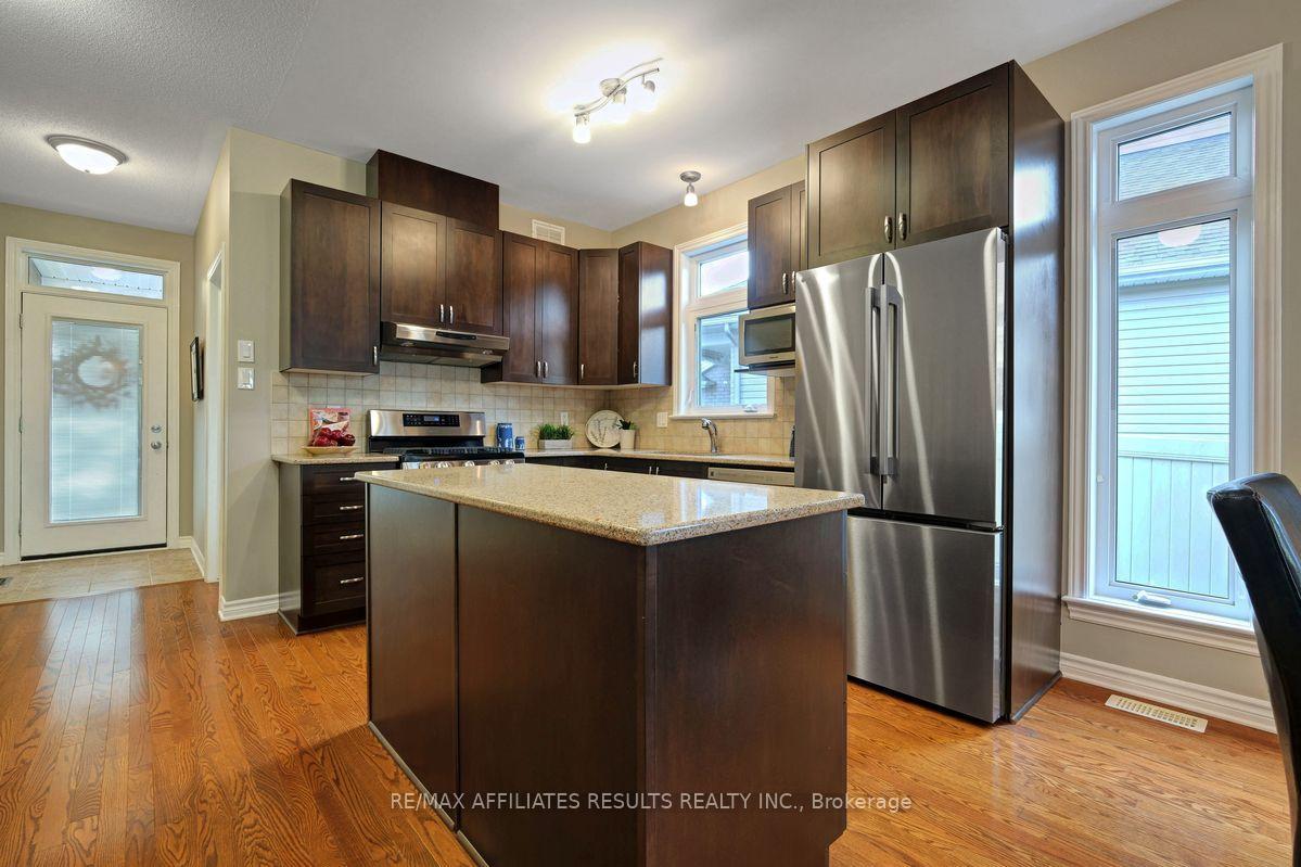 Photo 11 of 248 Bulrush Crescent, Ottawa, Blossom Park/Kemp Park/Findlay Creek — HOMEH