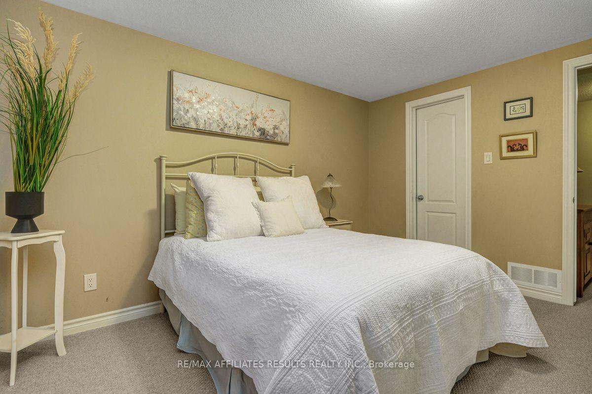Photo 23 of 248 Bulrush Crescent, Ottawa, Blossom Park/Kemp Park/Findlay Creek — HOMEH