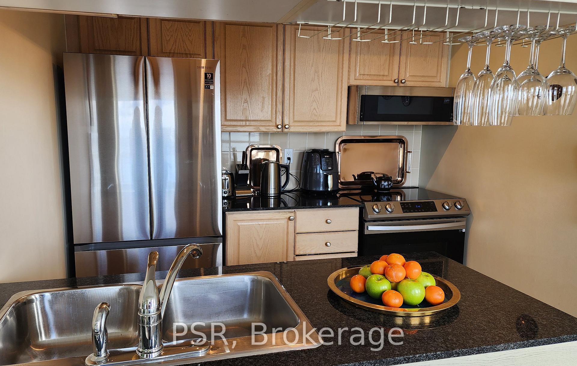 Photo 7 of Unit 1507, 228 Queens Quay W, Toronto, Waterfront Communities — HOMEH