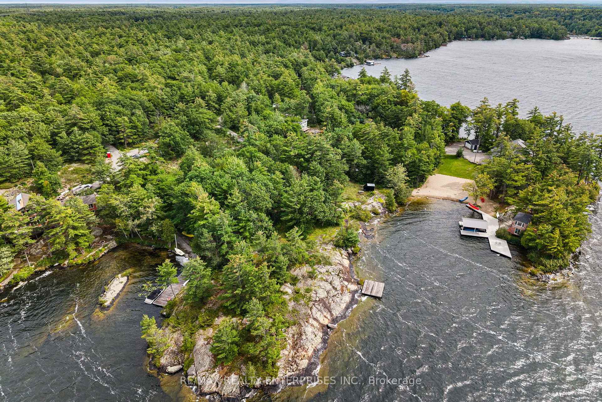 Photo 5 of 235 Art's Lane, Georgian Bay, Baxter — HOMEH