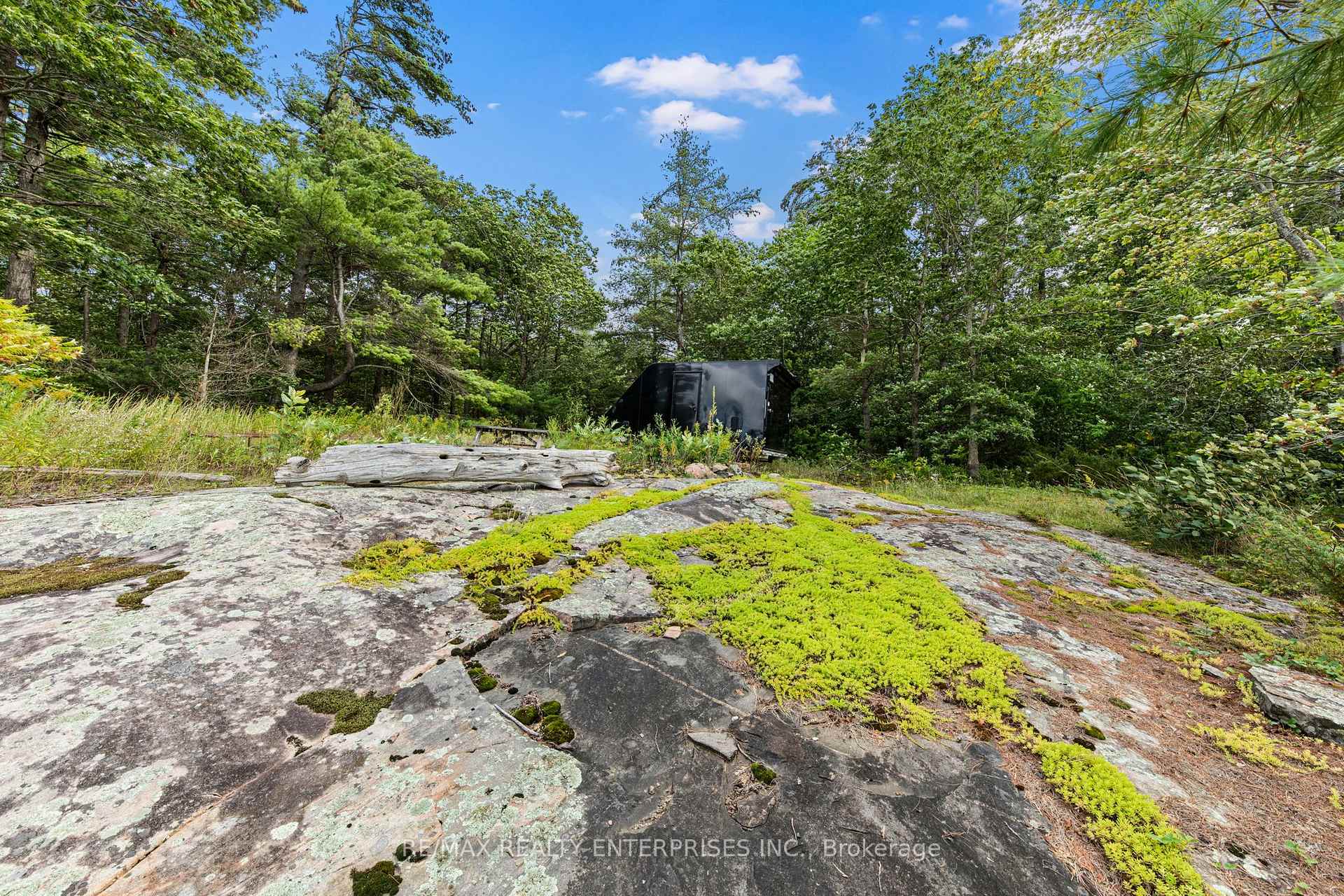 Photo 15 of 235 Art's Lane, Georgian Bay, Baxter — HOMEH