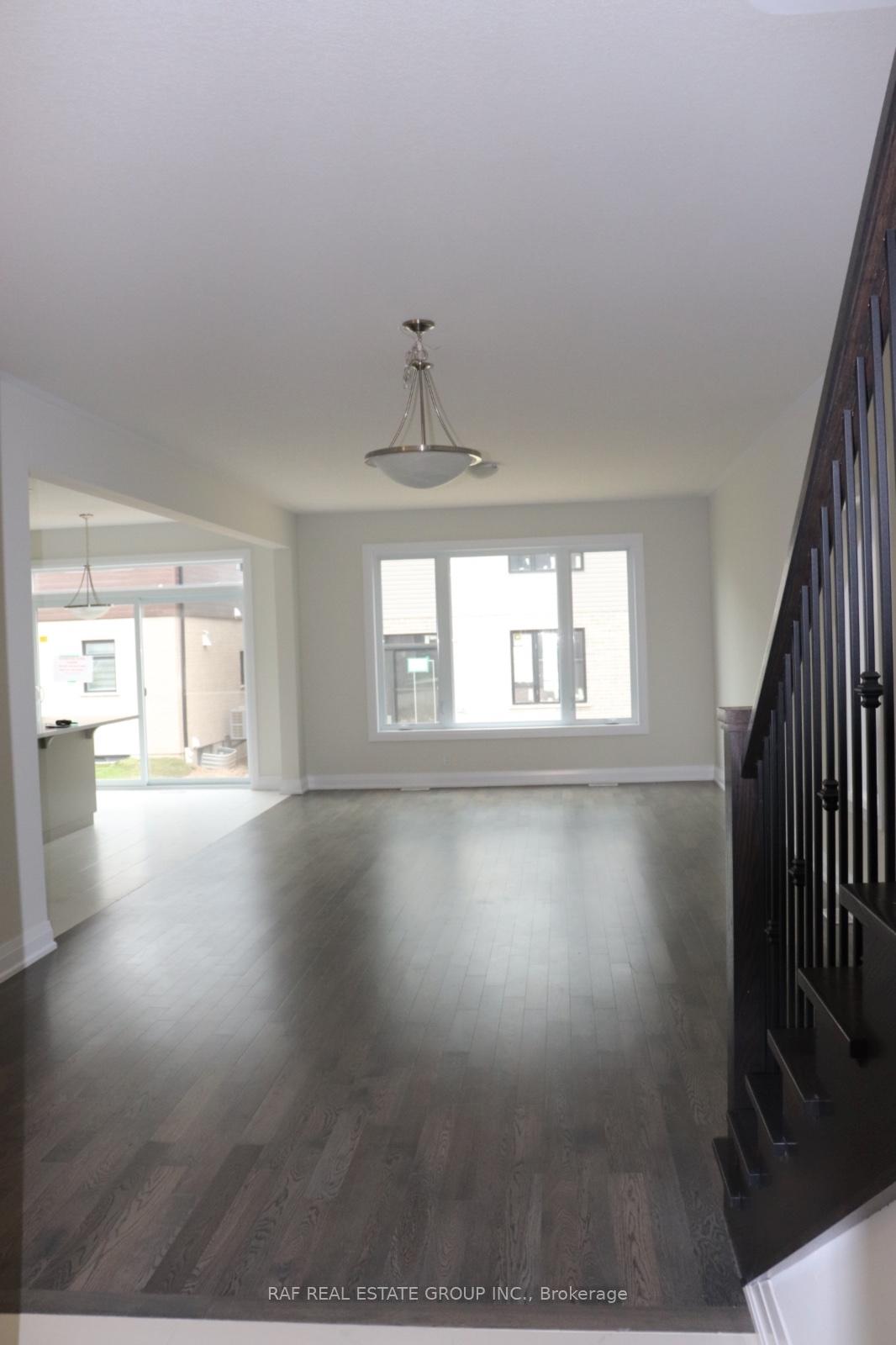 Photo 9 of 18 Jacob Detweiller Drive, Kitchener, Doon South — HOMEH