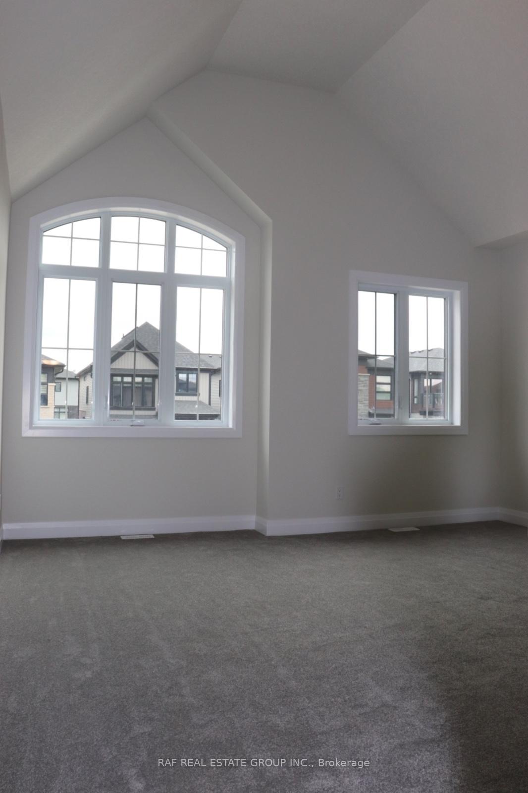 Photo 28 of 18 Jacob Detweiller Drive, Kitchener, Doon South — HOMEH
