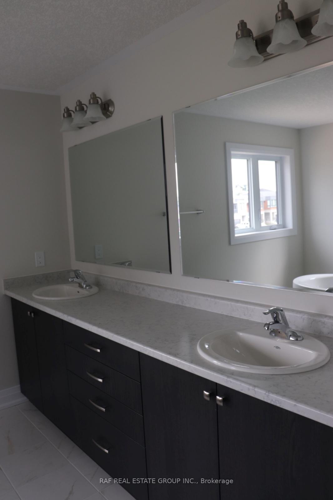 Photo 38 of 18 Jacob Detweiller Drive, Kitchener, Doon South — HOMEH