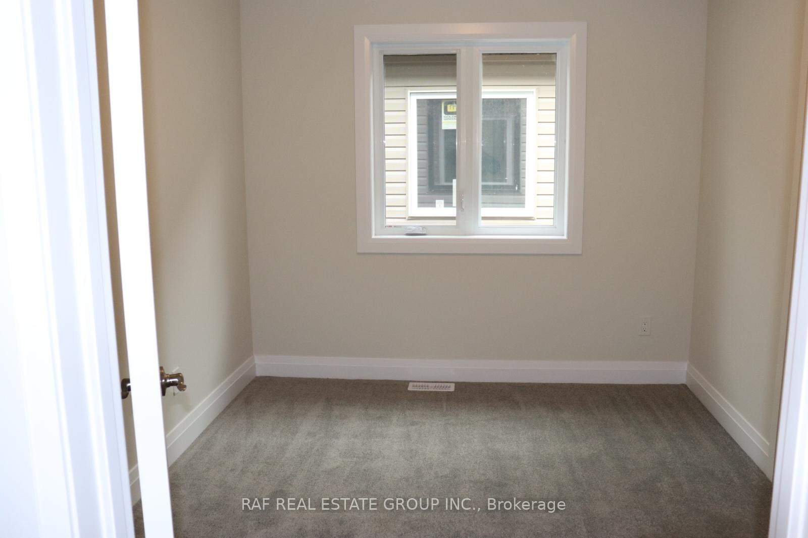 Photo 42 of 18 Jacob Detweiller Drive, Kitchener, Doon South — HOMEH