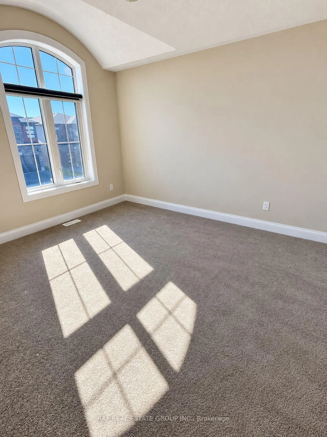 Photo 27 of 18 Jacob Detweiller Drive, Kitchener, Doon South — HOMEH