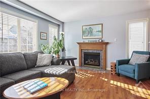 Photo 4 of 12 Santa Cruz Private, Ottawa, Riverview Park — HOMEH