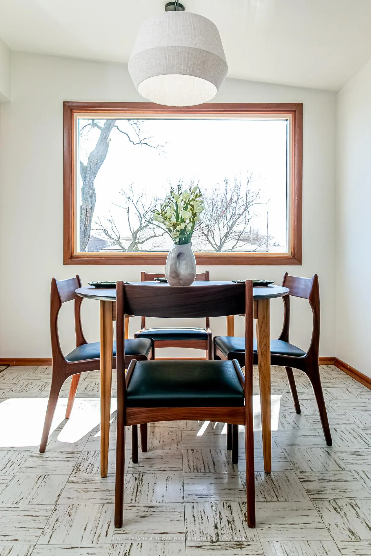 Photo 8 of 37 Bobolink Road, Hamilton, Bruleville — HOMEH