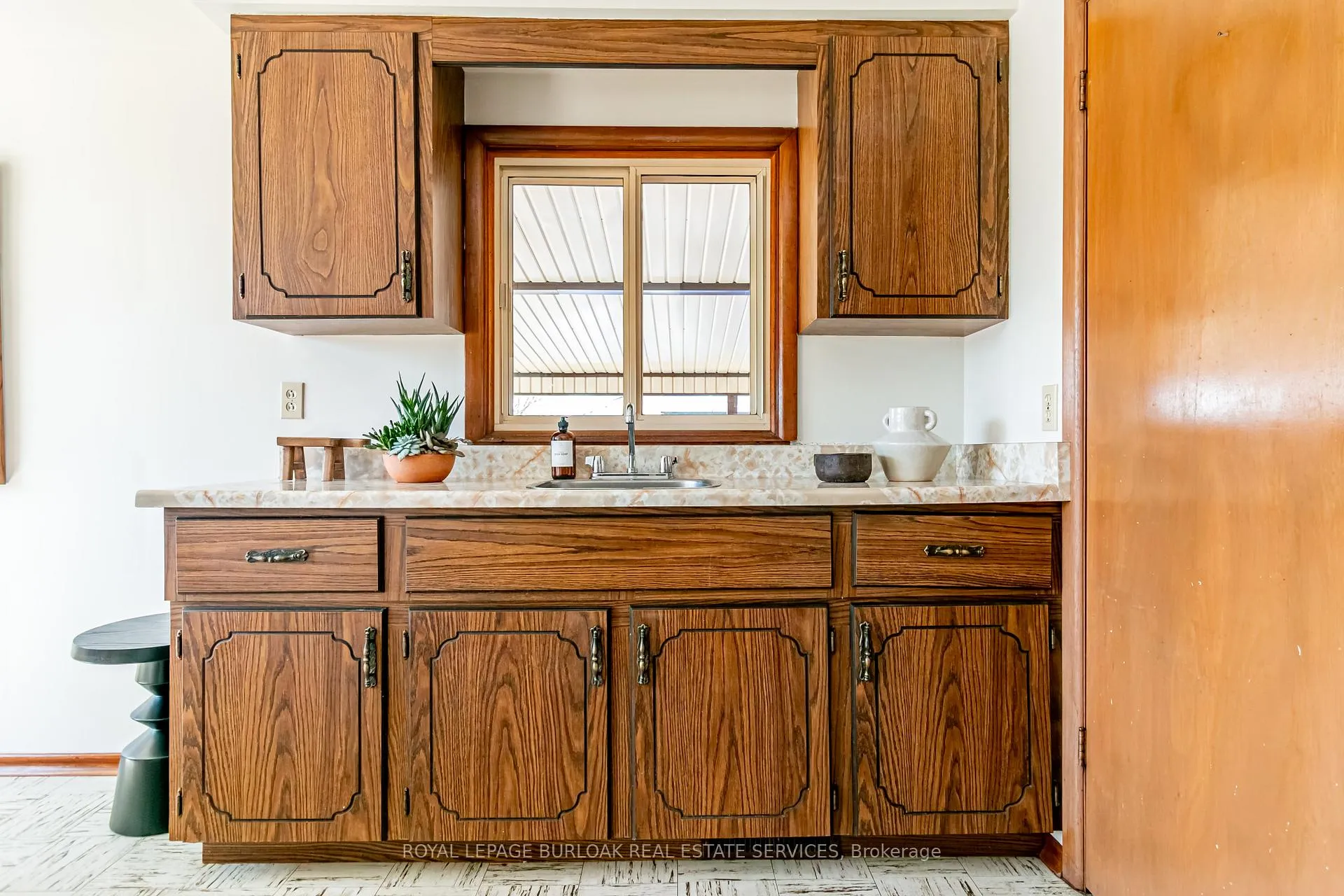 Photo 13 of 37 Bobolink Road, Hamilton, Bruleville — HOMEH