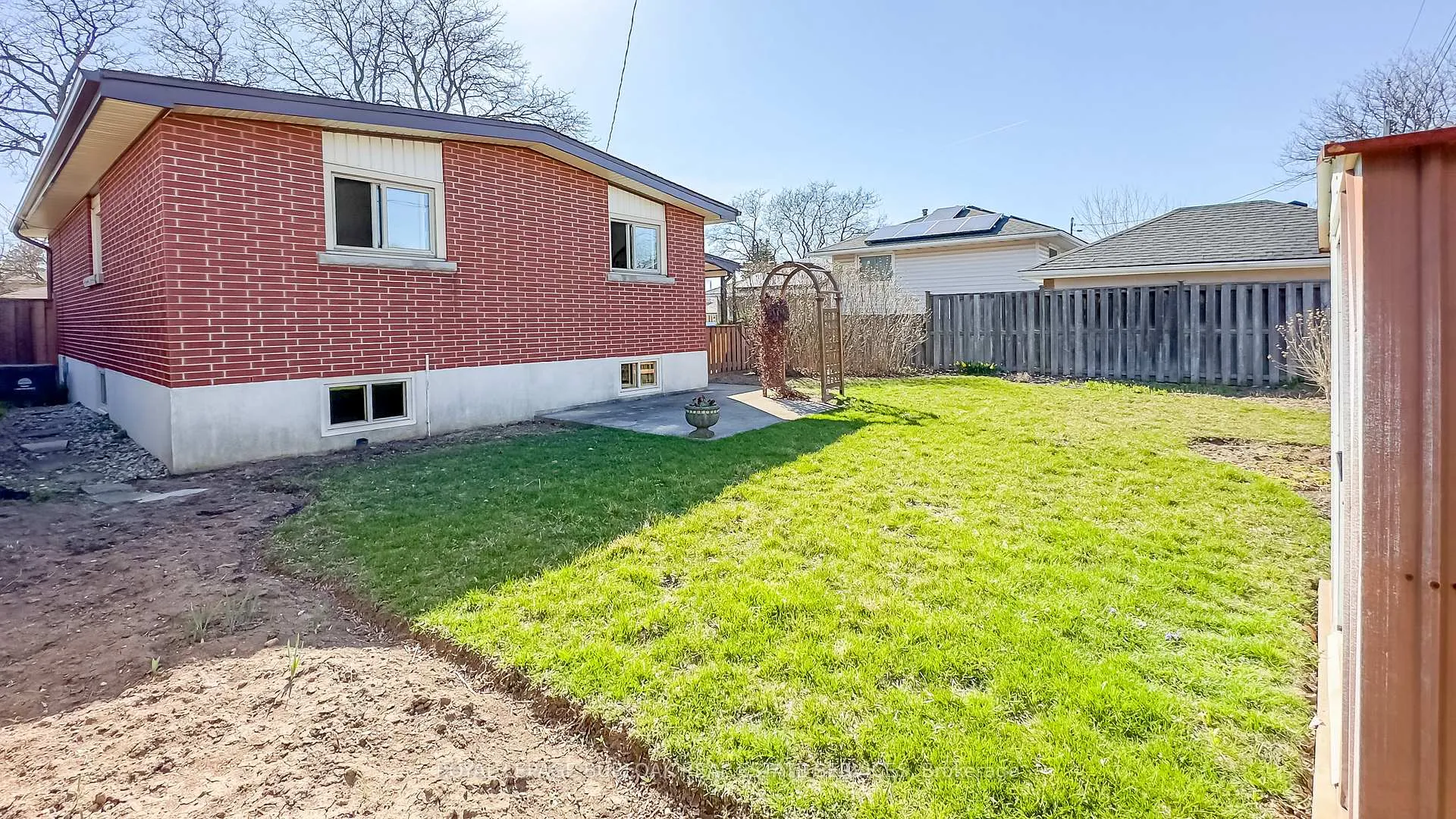 Photo 29 of 37 Bobolink Road, Hamilton, Bruleville — HOMEH