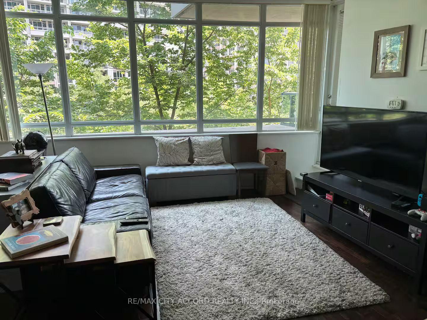 Photo 8 of Unit 378, 209 Fort York Boulevard, Toronto, Niagara — HOMEH