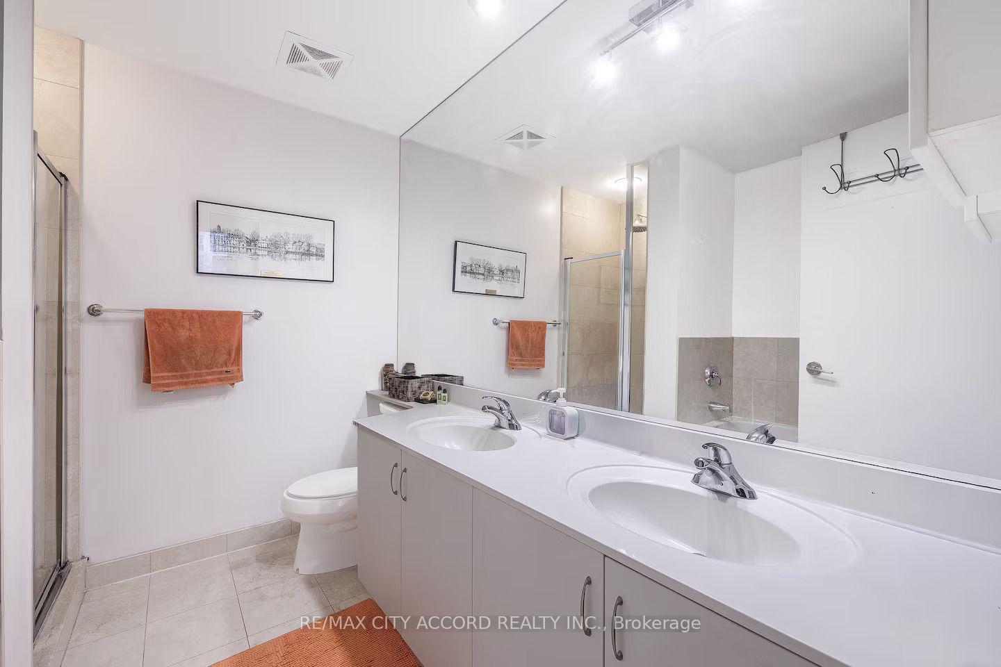 Photo 12 of Unit 378, 209 Fort York Boulevard, Toronto, Niagara — HOMEH