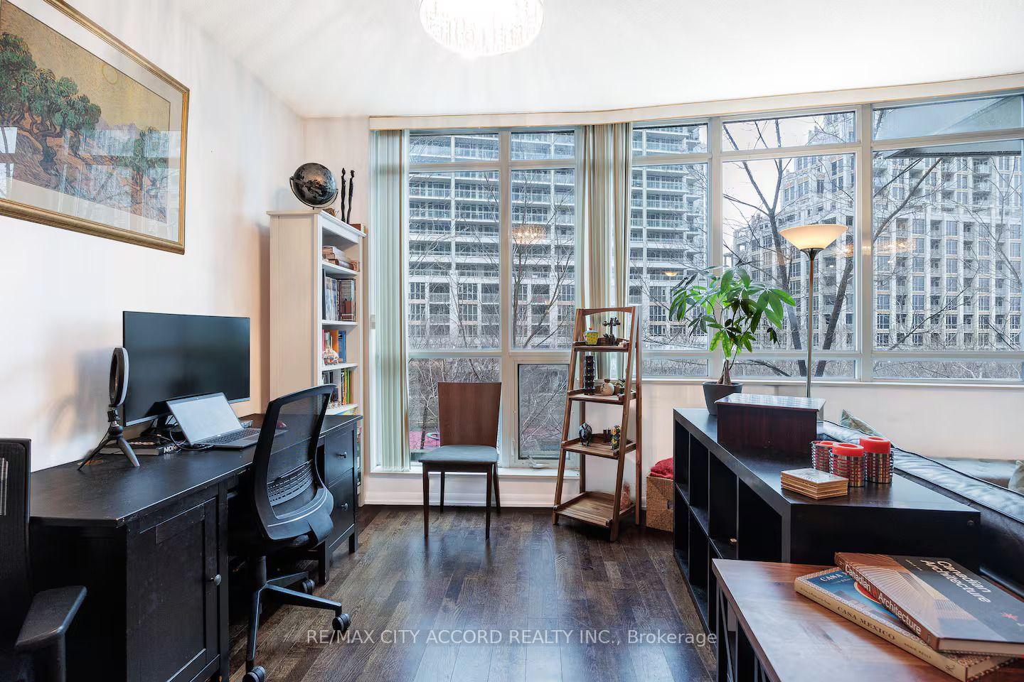 Photo 16 of Unit 378, 209 Fort York Boulevard, Toronto, Niagara — HOMEH