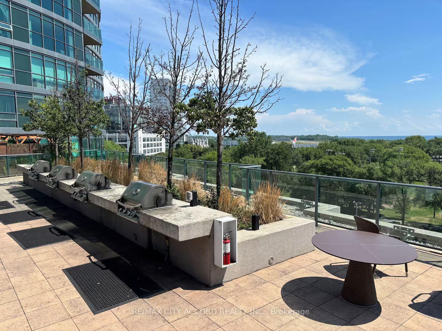 Photo 24 of Unit 378, 209 Fort York Boulevard, Toronto, Niagara — HOMEH