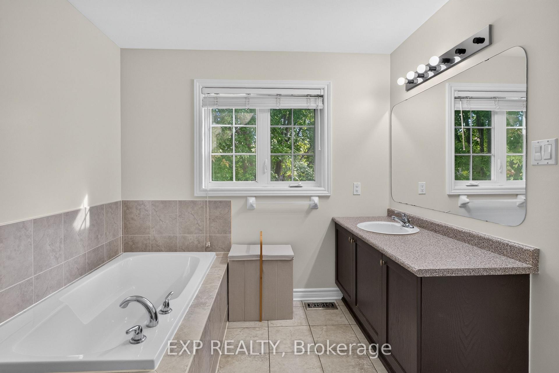 Photo 18 of 79 Selhurst Avenue, Ottawa, Barrhaven East — HOMEH